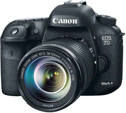【本日限定値下げ】Canon EOS 7D mark Ⅱ 付属品有り Canon EOS 7D Mark II DSLR Camera EF-S18-135mm IS USM Price in