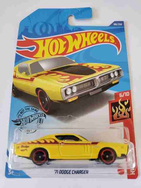 HOT WHEELS HW '71 DODGE CHARGER YELLOW , HW FLAMES 6/10