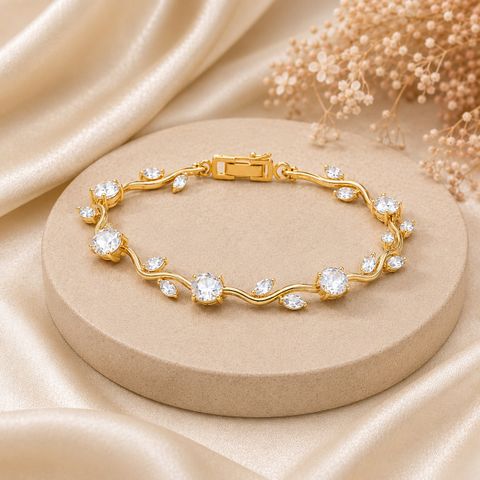 zevarna Alloy Cubic Zirconia Gold-plated Bracelet Set - Image 7