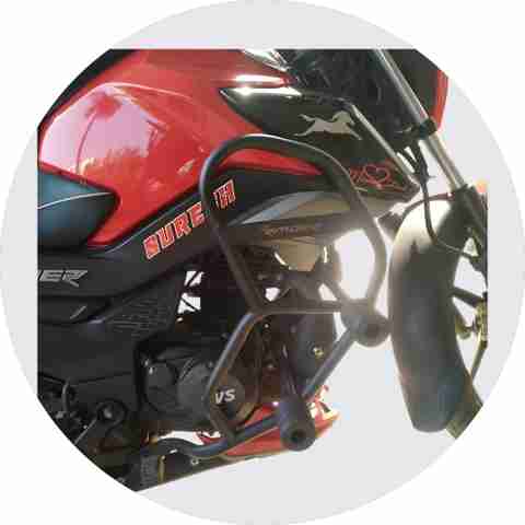 RS ACESSORIS HUB Metal Raider Crash Guard with 4 Sliders - Image 3