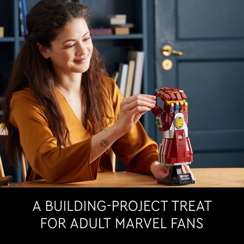 LEGO Super Heroes Marvel Nano Gauntlet 76223 Building Kit (675