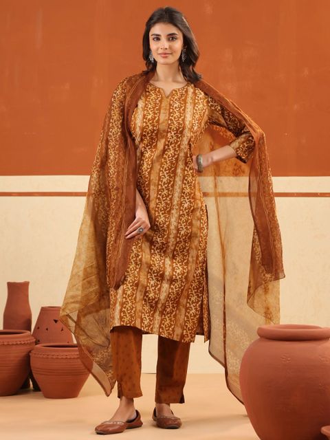 Larqi Women Pure Cotton Kurta Pant Dupatta Set - Image 6