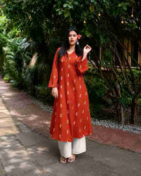 SEAKART Women Viscose Rayon Kurta Palazzo Set - Image 4