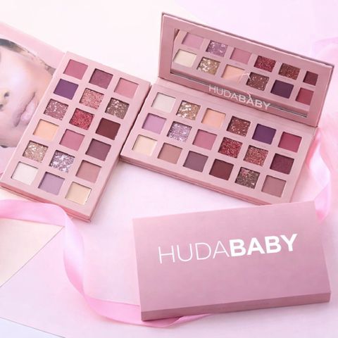 HUDA BABY 18-Color Eyeshadow Palette & 7 Pink Brushes, Nude Edition - Image 6