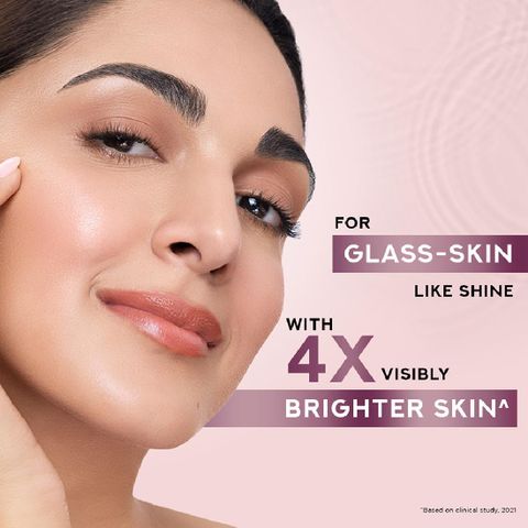 POND's Bright Beauty Combo, Pack of 2, Spotless Glow with Vitamin B3 Face Wash (400 g) - Image 8
