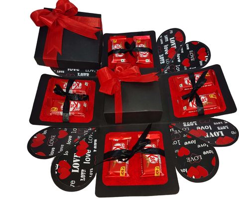 US IDEAL CRAFT Explosion Box Gift with 8 Kitkat Chocolates, Red/Black - Image 8
