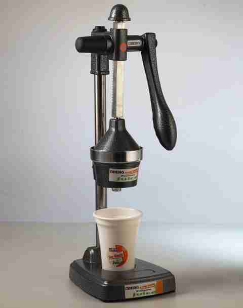 BERG Aluminium Fruits Juicer Hand Juicer (Black, Silver) - Image 5