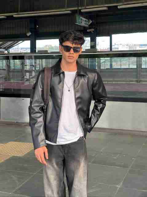 UrbanSkull Men Solid Leather Jacket - Image 2