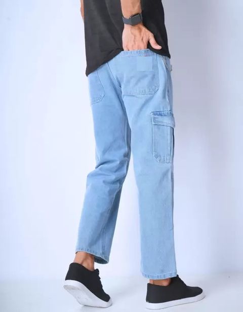 HouseOfCommon Men Loose Fit Mid Rise Light Blue Jeans - Image 3