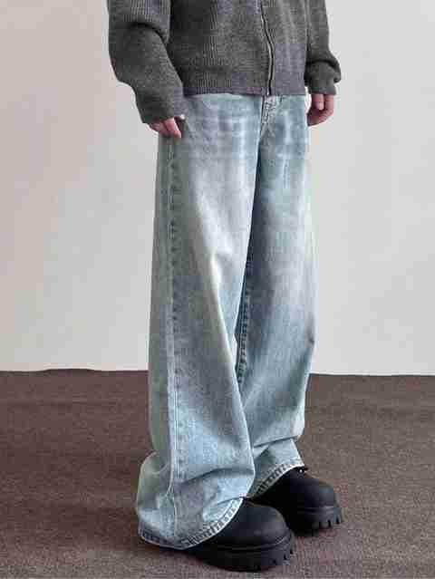 Leriya Fashion Men Loose Fit High Rise Light Blue Jeans - Image 2