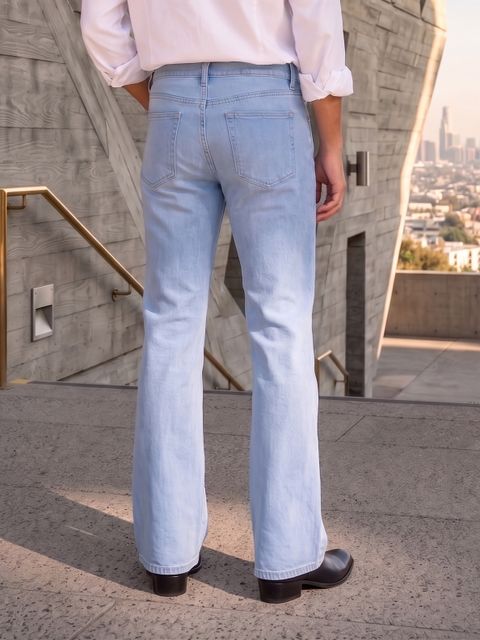 WPPMNY Men Boot-Leg Mid Rise Light Blue Jeans - Image 6