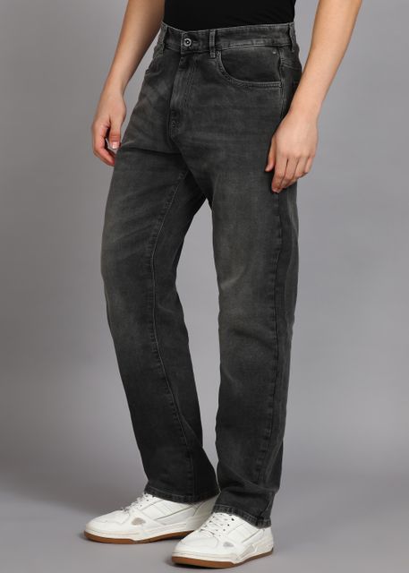 MUFTI Men Straight Fit Mid Rise Black Jeans - Image 6