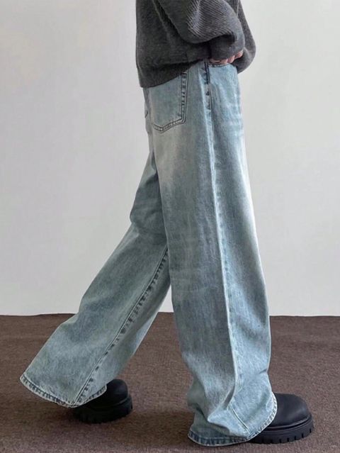 Leriya Fashion Men Loose Fit High Rise Light Blue Jeans - Image 4