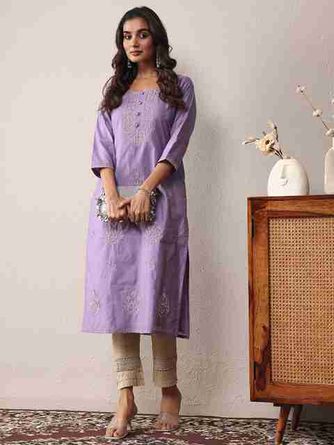 LIBAS Embroidered Chanderi Straight Kurta (Purple) - Image 5