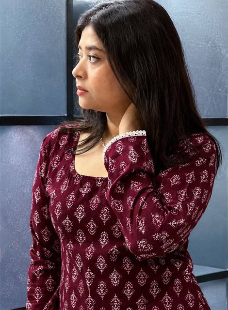 USCJ Printed Viscose Rayon Straight Kurta for Women (Maroon) - Image 4