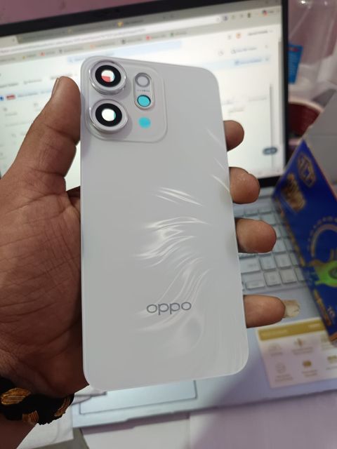 LEISURELIC OPPO RENO 14 5G Glass Back Panel (White) - Image 3