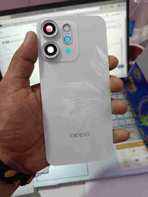 LEISURELIC OPPO RENO 14 5G Glass Back Panel (White) - Image 2