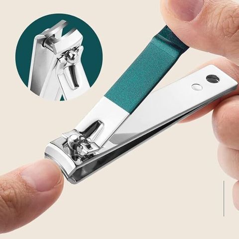 wynyc 18 in 1 Professional Manicure & Pedicure Set Nail Scissors Grooming Kit - Image 7