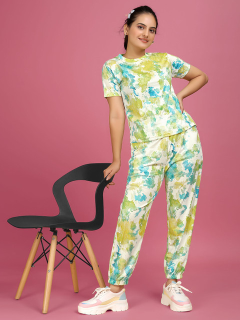 HouseOfCommon Printed Women Track Suit