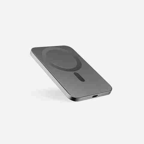 ULTADOR 10000mAh 23W MagSafe Wireless Power Bank (Black) - Image 5