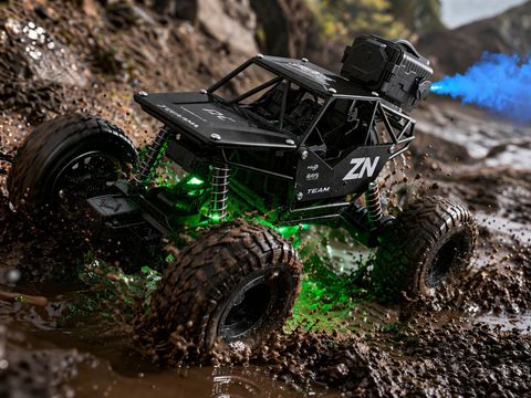 ZUNBELLA 4WD Remote Control Rock Crawler with Smoke Effect - Image 7
