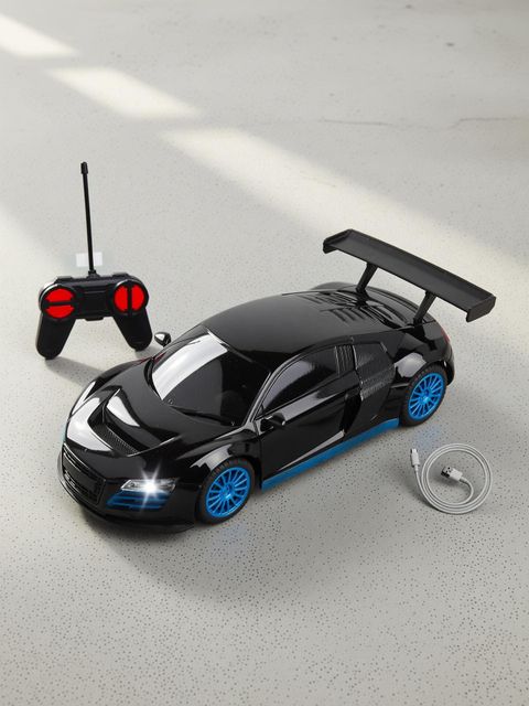 frendo 1:24 Scale Rechargeable Remote Car (Black) - Image 8