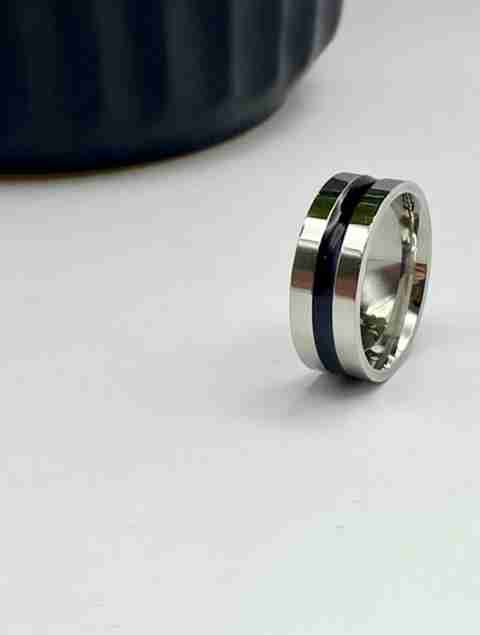 Vedansh Silver Gold Titanium Plated Black Onyx Ring - Image 5