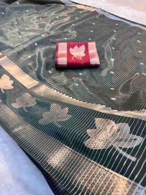 Banaras silk palace Self Design Chanderi Dupion Silk Saree (Dark Green) - Image 2
