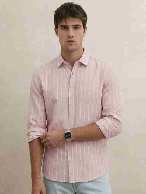Aeropostale Men Regular Fit Checkered Casual Shirt - Image 3