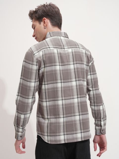 HIGHLANDER Men Slim Fit Checkered Casual Shirt - Image 3