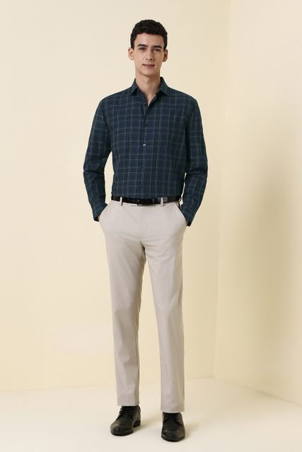 Allen Solly Men Slim Fit Checkered Formal Shirt - Image 4