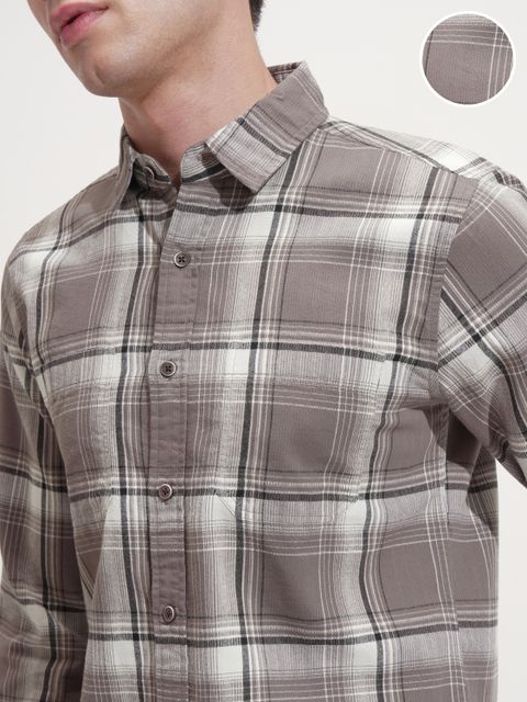 HIGHLANDER Men Slim Fit Checkered Casual Shirt - Image 6