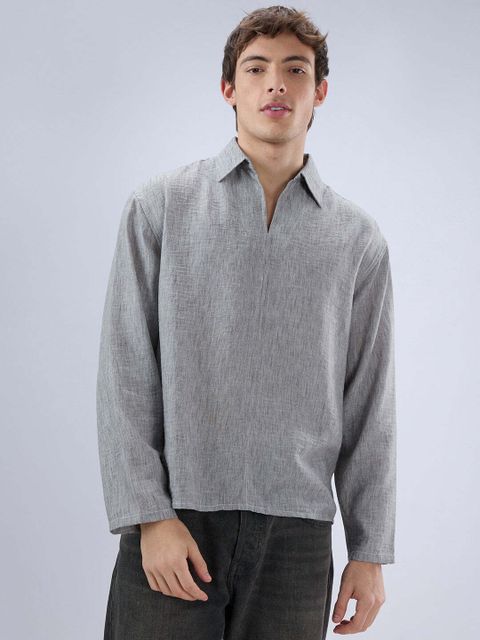 VASTRADO Men Oversized Fit Solid Cut Away Collar Casual Shirt - Image 7