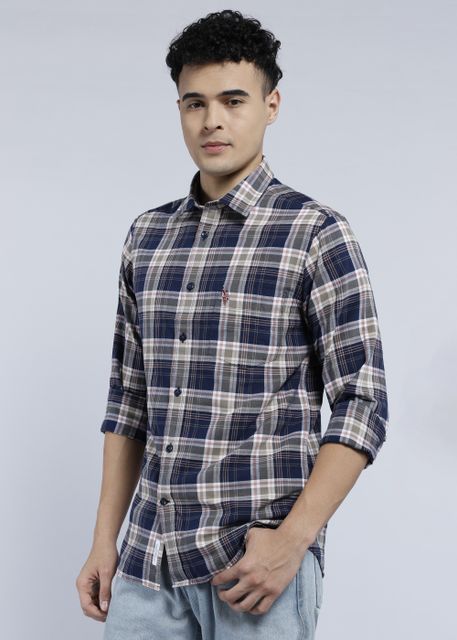 U.S. POLO ASSN. Men Tailored Fit Checkered Casual Shirt - Image 5