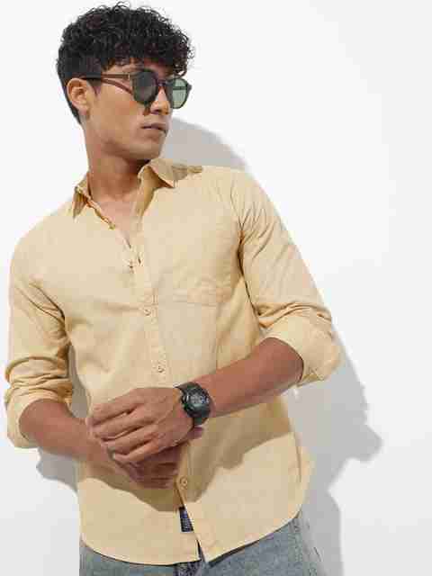 Roadster Men Regular Fit Solid Spread Collar Casual Shirt - Image 5