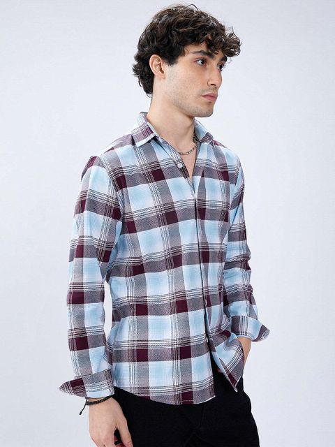 VASTRADO Men Regular Fit Checkered Cut Away Collar Casual Shirt - Image 7