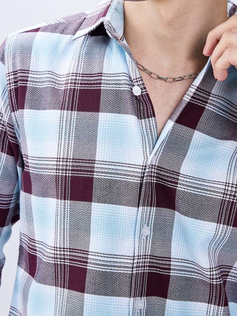 VASTRADO Men Regular Fit Checkered Cut Away Collar Casual Shirt - Image 5