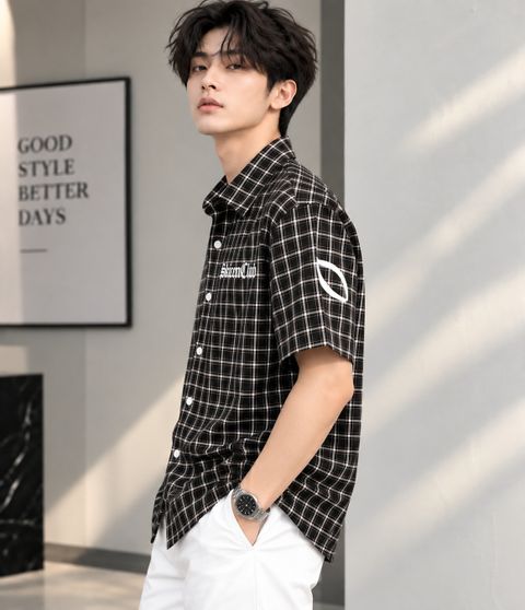 SAMAVARTDESIGNS Men Boxy Fit Checkered Casual Shirt - Image 4