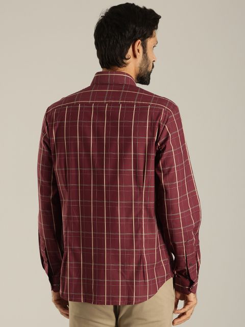 INDIAN TERRAIN Men Slim Fit Checkered Casual Shirt - Image 6