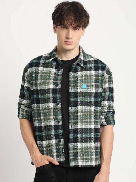 THE BEAR HOUSE Men Relaxed Fit Checkered Spread Collar Casual Shirt - Image 6