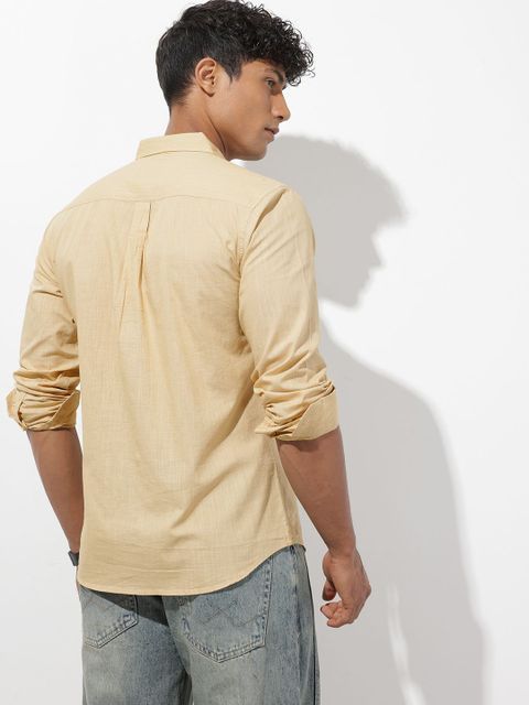 Roadster Men Regular Fit Solid Spread Collar Casual Shirt - Image 8