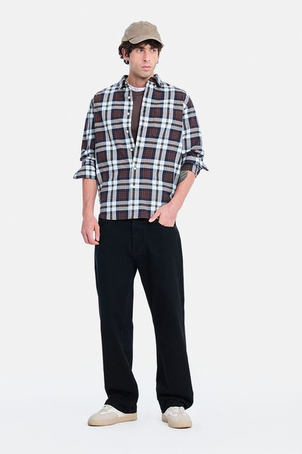 Snitch Men Regular Fit Checkered Button Down Collar Casual Shirt - Image 6