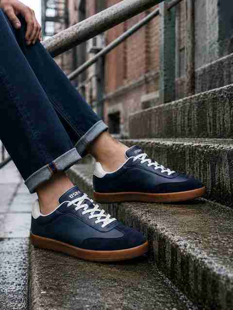 U.S. POLO ASSN. Men's Blue Sneakers (Size 8) - Image 4