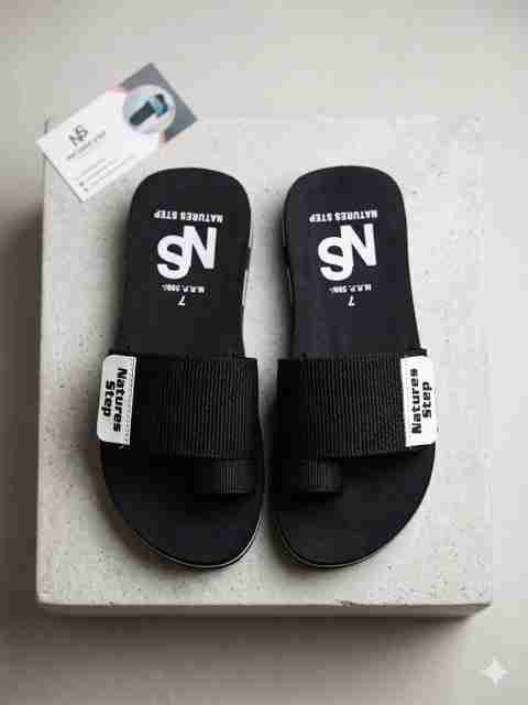 natures step Men Flip Flops Black Size 7 - Image 4