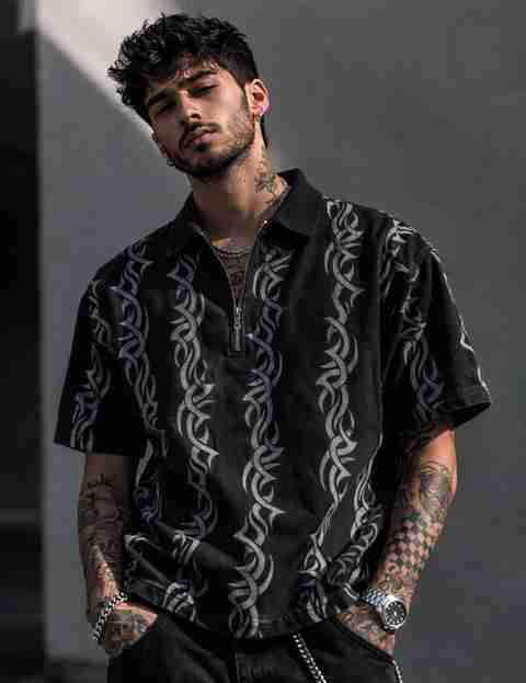 Force Men Printed Zip Neck Reversible Cotton Blend Black T-Shirt - Image 5