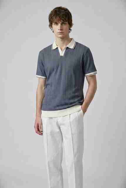 KIIBOINDIA Men Striped Polo Neck Grey T-Shirt - Image 5