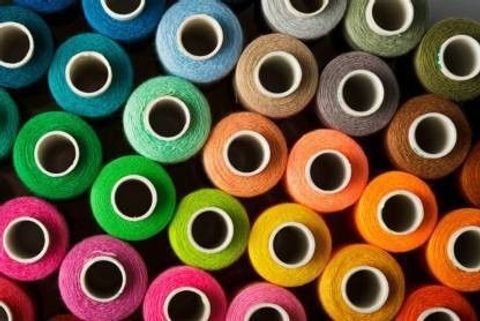 Macaw Multicolor Thread (135 m Pack of5) - Image 4
