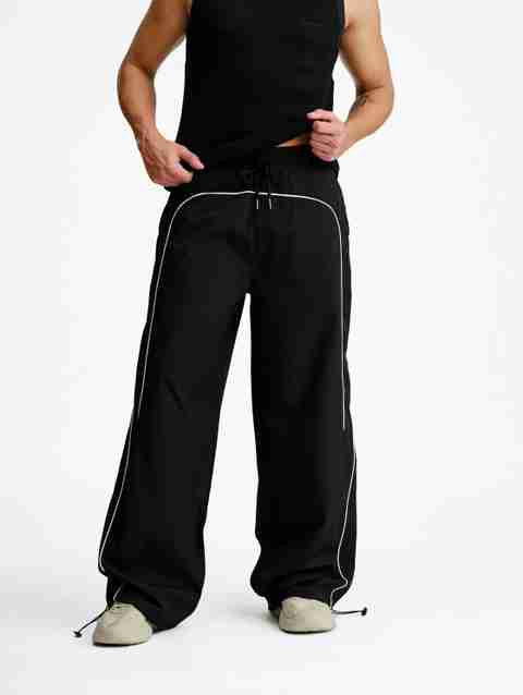 LEXREX Men Loose Fit Black Cotton Blend Trousers - Image 2
