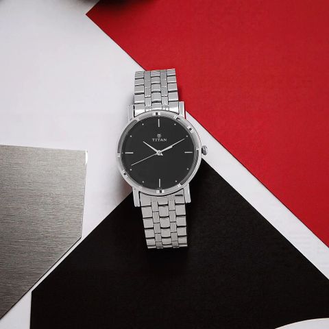 Titan Workwear Black Dial Silver StainleStainless Steels Steel Strap Analog Watch - For Men NN1639SM02 - Image 7