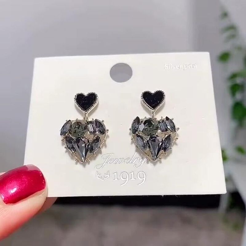 Tiso Latest Premium Black Crystal Heart Drop Gold Korean Earrings Women Girls Crystal, Cubic Zirconia, Pearl Alloy, Brass, Stone Drops & Danglers, Earring Set, Hoop Earring, Rhinestone Studs, Stud Earring - Image 4